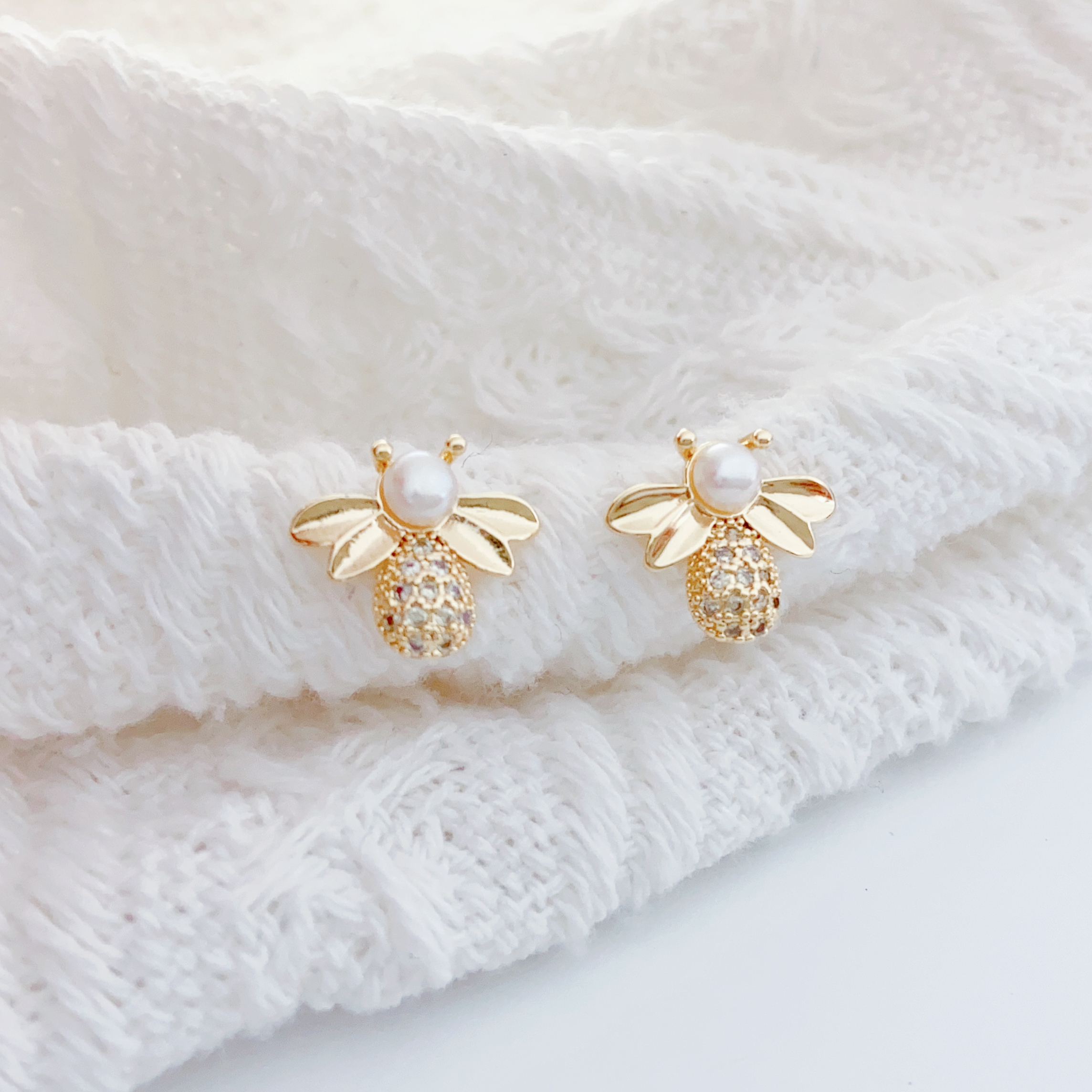 一对迷你小米珠手工珍珠耳钉s925银针耳饰精致小巧温柔闺蜜礼物