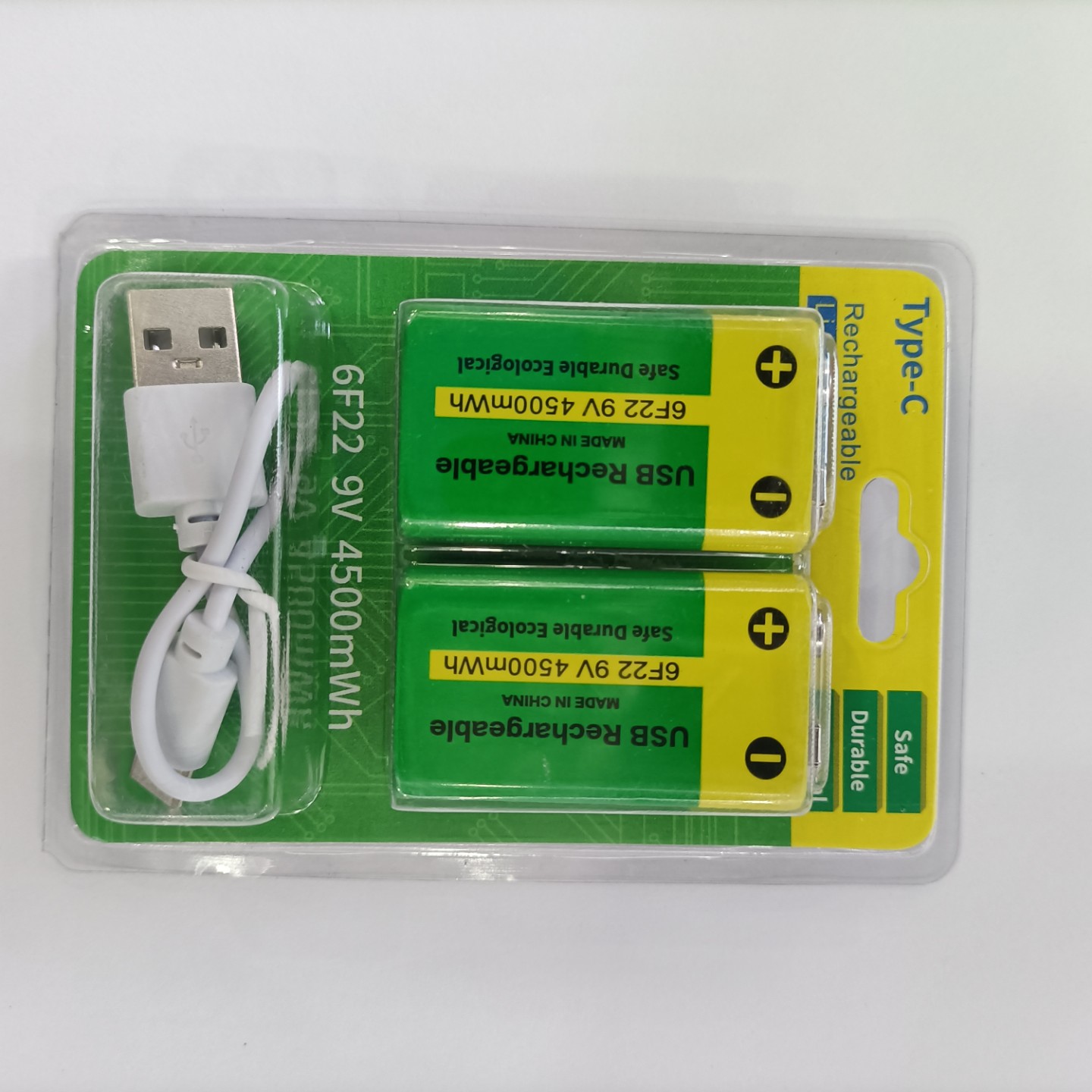 USB  6F22.  9V 充电锂电池，可以反复充电1000次以上。