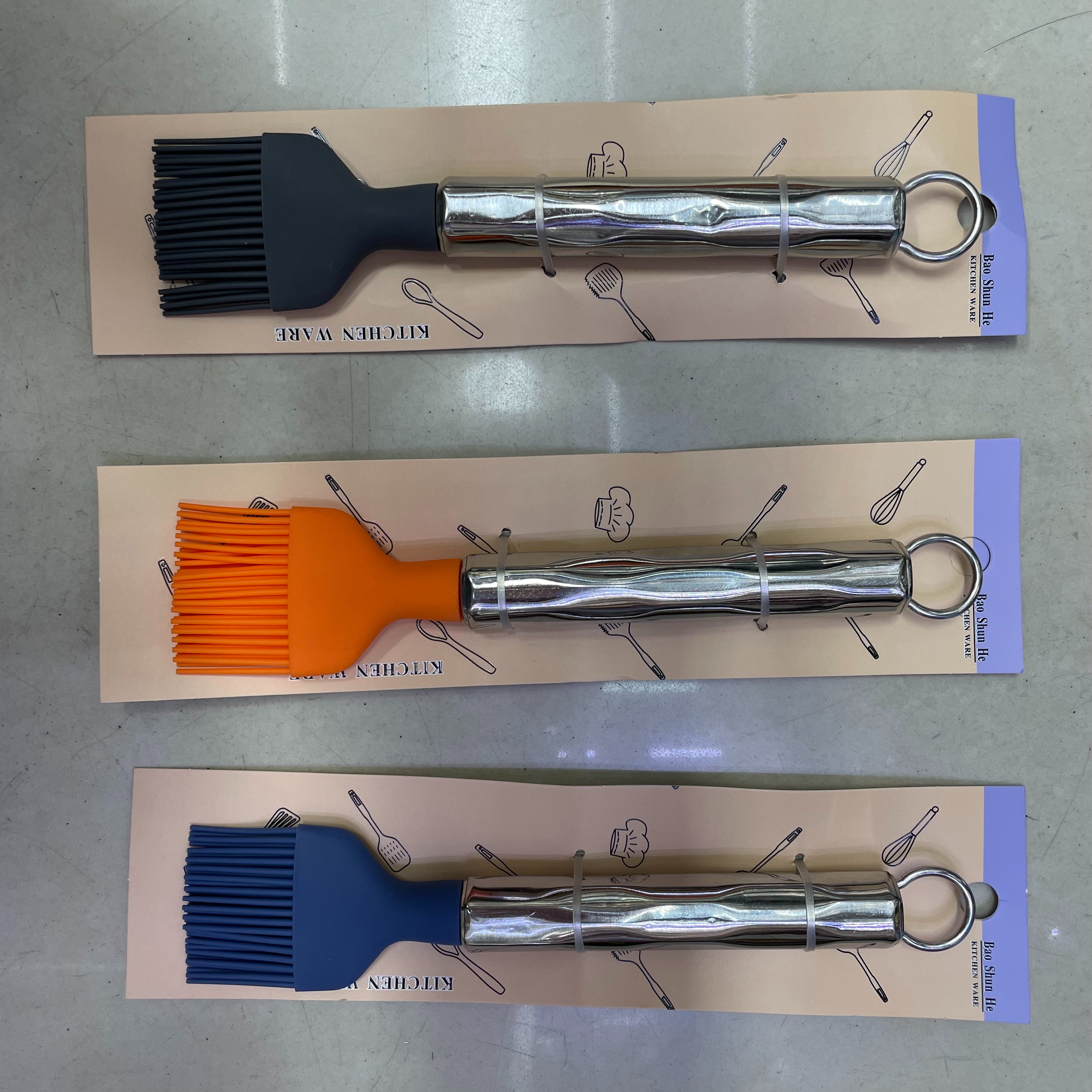 Water Cube Steel Handle Silicone Barbecue Brush 2