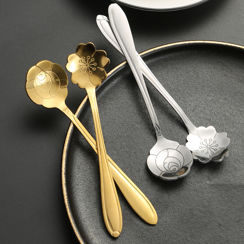Stainless steel ins coffee spoon, long-handled cherry blossom mixing spoon, dessert honey small flower spoon, wedding Starba-style souvenir Specification drawing