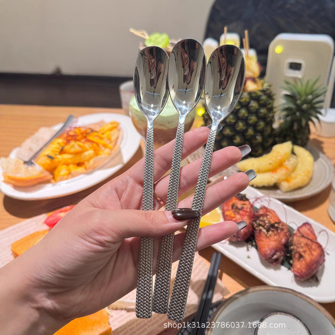 Wholesale of stainless steel spoons with rattan weave texture, thickened ice stirring spoons, long-handled spoons, household cooking spoons, soup spoons and spoons from manufacturers details Picture
