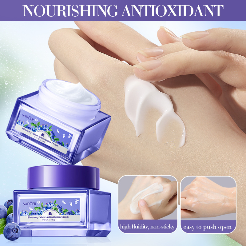 Cross-border wholesale of SADOER Blueberry Hyaluronic Acid Moisturizing Antioxidant Cream and Nourishing Water Cream in English Application Scenario