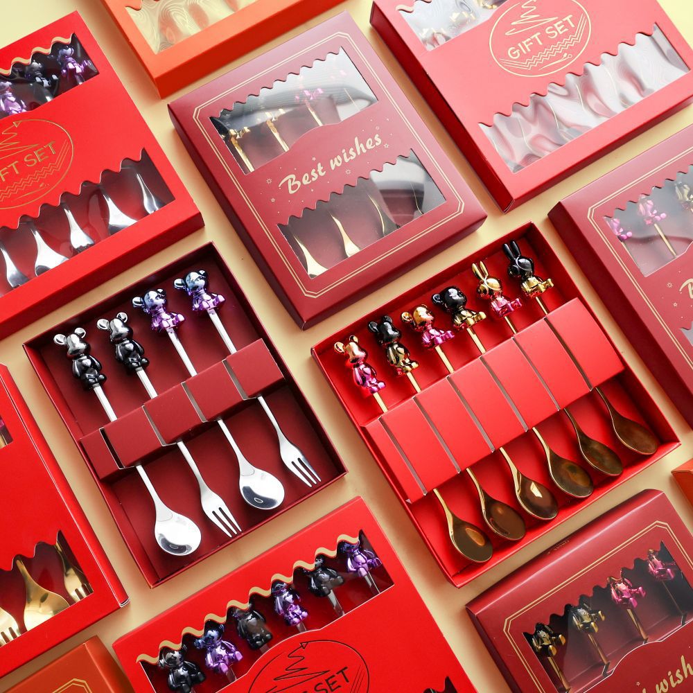 High appearance level bear spoon, cartoon stainless steel fruit fork, colorful space rabbit, fluid bear New Year tableware set Application Scenario