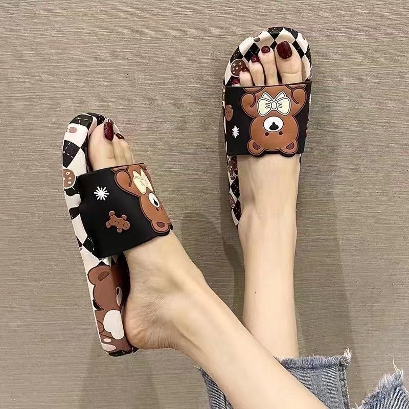 Slippers for women to wear outside are fashionable. They are anti-slip and deodorizing for home use. They are a hit on Instagram and have a high appearance level. The new thick-soled style is 197 Specification drawing