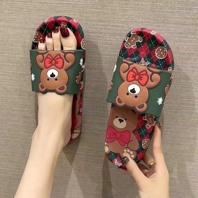 Slippers for women to wear outside are fashionable. They are anti-slip and deodorizing for home use. They are a hit on Instagram and have a high appearance level. The new thick-soled style is 409 Application Scenario