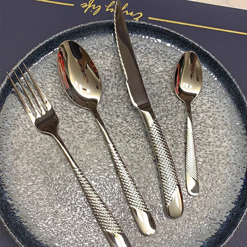 Star Diamond Shiny 304 Hotel Western cuisine knives, forks and spoons, luxurious French restaurant household steak knives and forks, commercial tableware details Picture