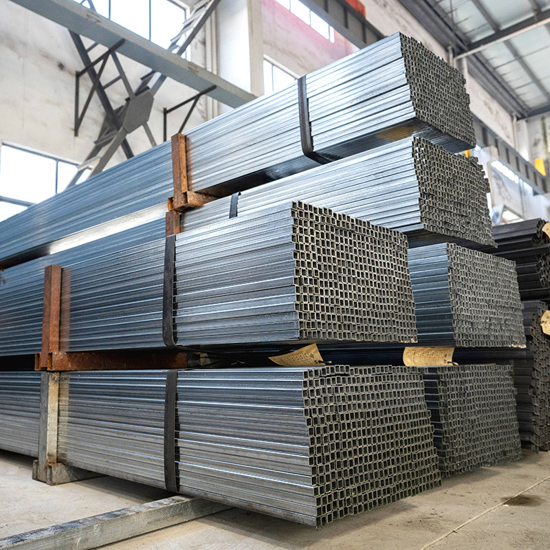 The manufacturer supplies black square tubes, Q235B square tubes, which can be galvanized. Small-diameter rectangular tubes and square tubes are available for wholesale and cutting details Picture