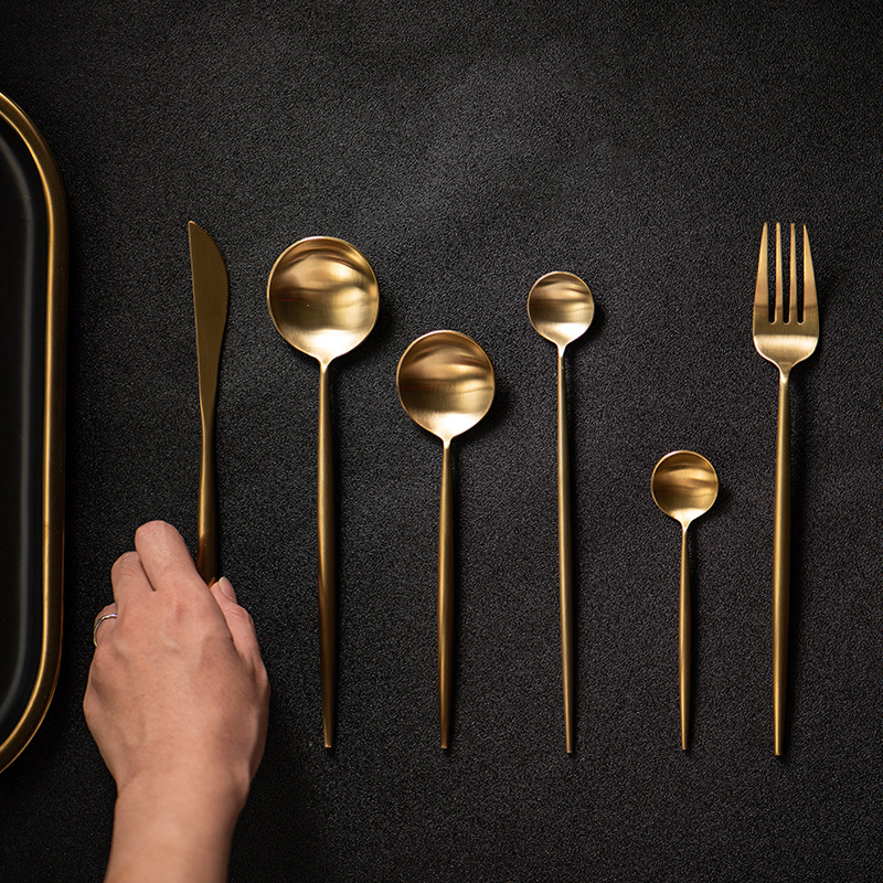Portuguese internet-famous stainless steel tableware, gold-plated Western tableware, knives, forks, spoons, 304 stainless steel steak knives details Picture