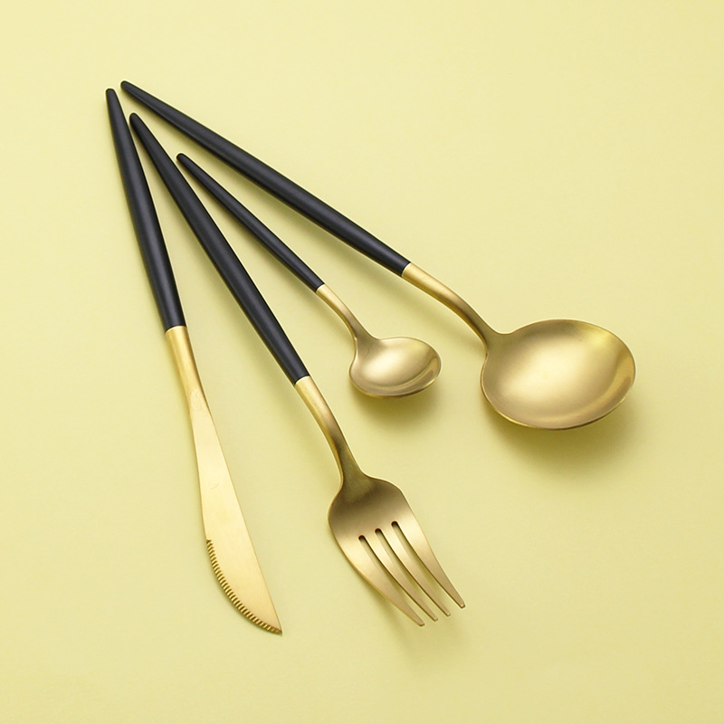 Factory direct sales of popular 304 stainless steel tableware set, black gold Portuguese Western cuisine steak knife, fork and spoon four-piece set full figure