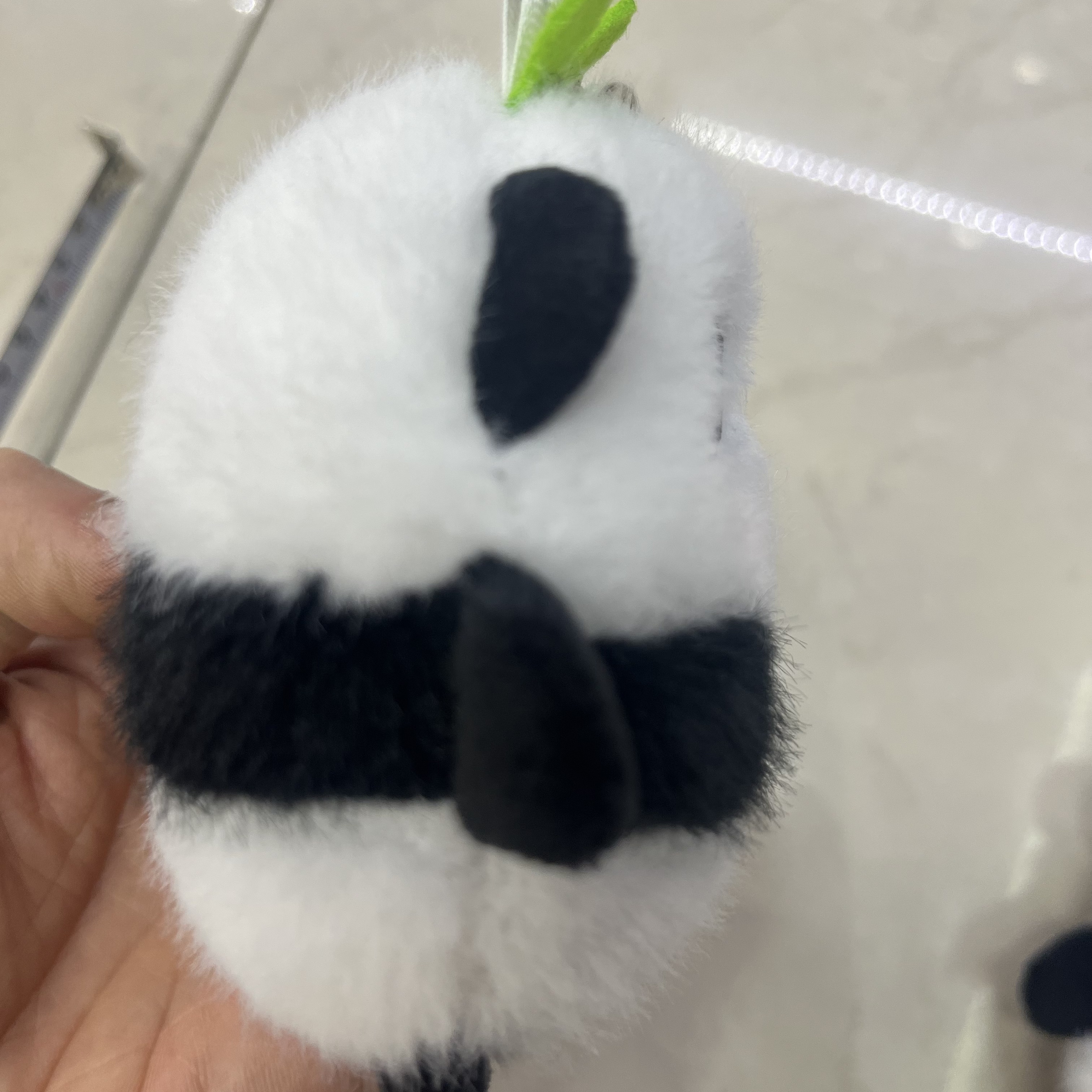 Blush redondo panda peluche souvenir chengdu panda muñeca creativa colgante alrededor de la caricatura colgante de peluche llavero muppet colgante adorable decoración clip de regalo máquina de muñeca fábrica venta directa Application Scenario