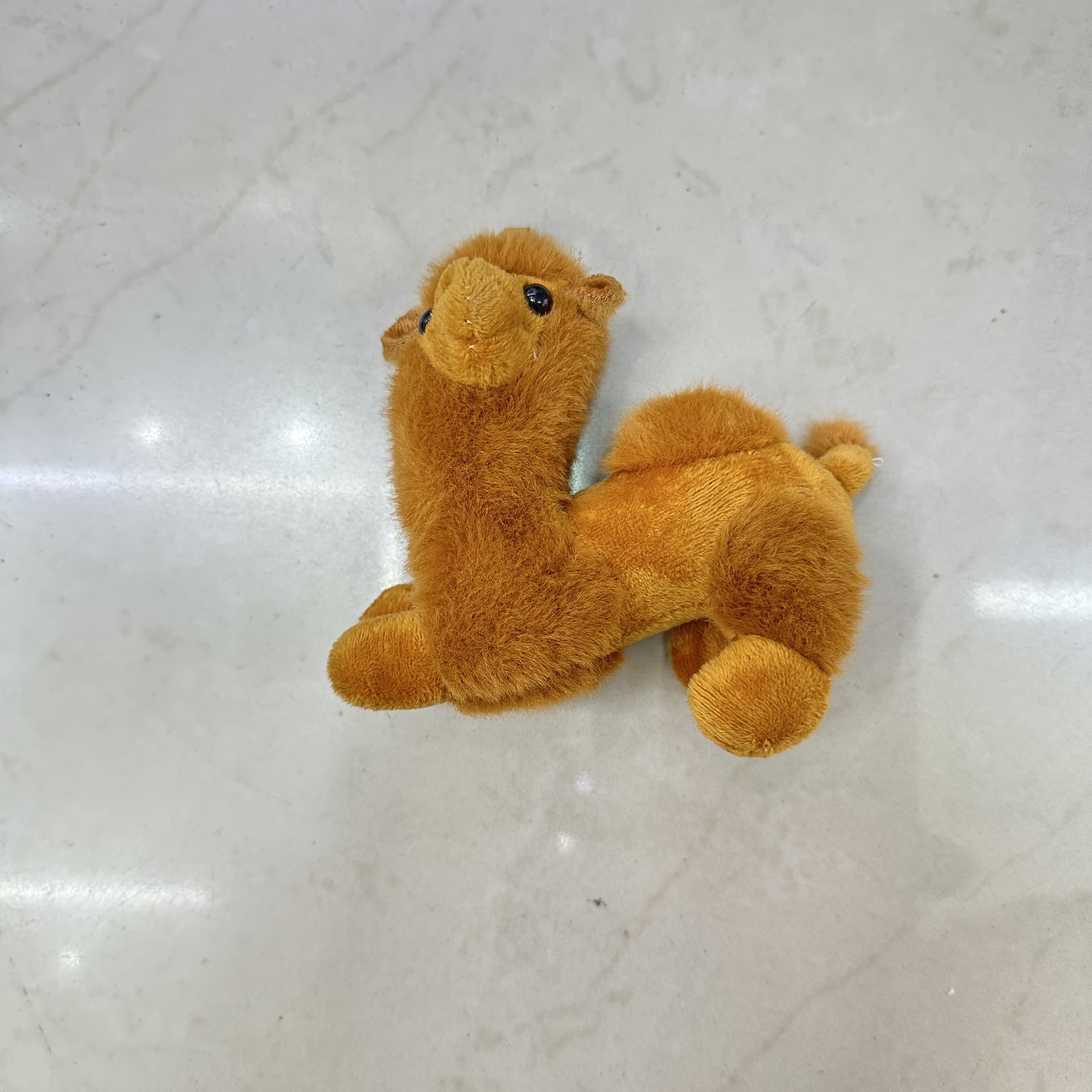 坐版骆驼沙漠骆驼文创毛绒玩具纪念品骆驼创意玩偶卡通周边挂件毛绒公仔挂件钥匙扣布偶挂件可爱装饰礼物夹娃娃机厂家直销详情6