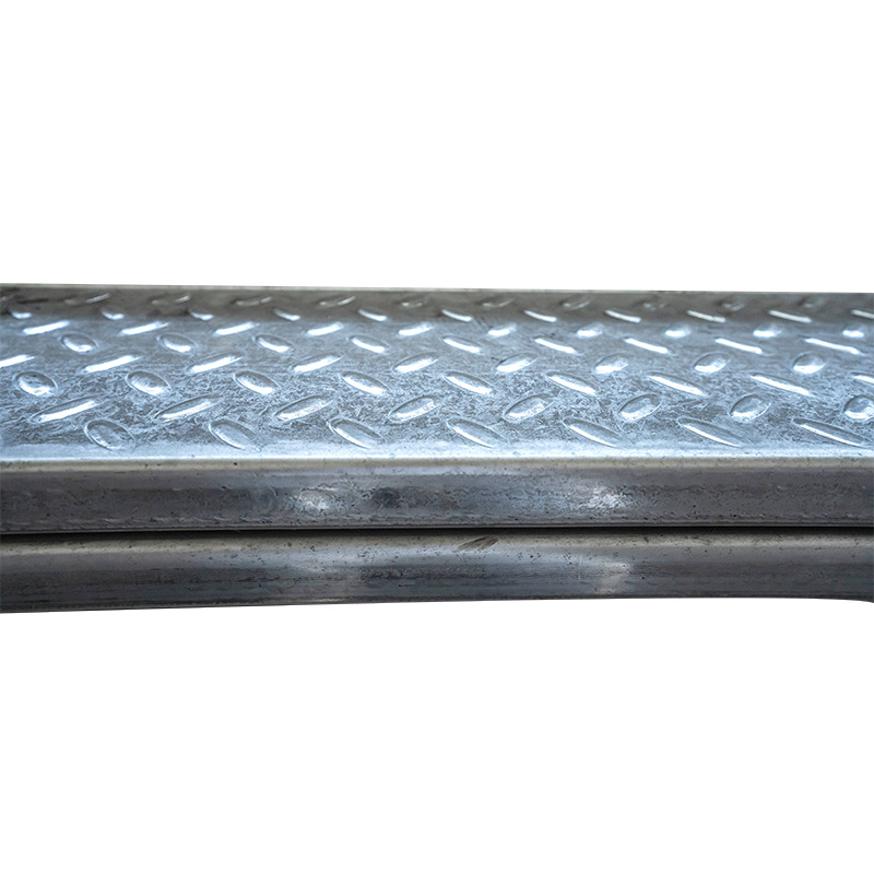 The manufacturer supplies U-shaped galvanized steel pile driving construction steel, q235 cold-formed steel 10# with anti-slip patterns Item Picture