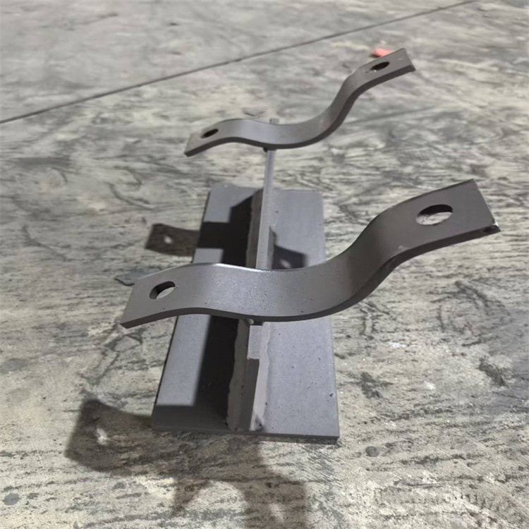 Carbon steel pipe clamp type sliding pipe support J2, welded pipe support, clamp type guiding pipe support, double clamp fixed pipe support undefined
