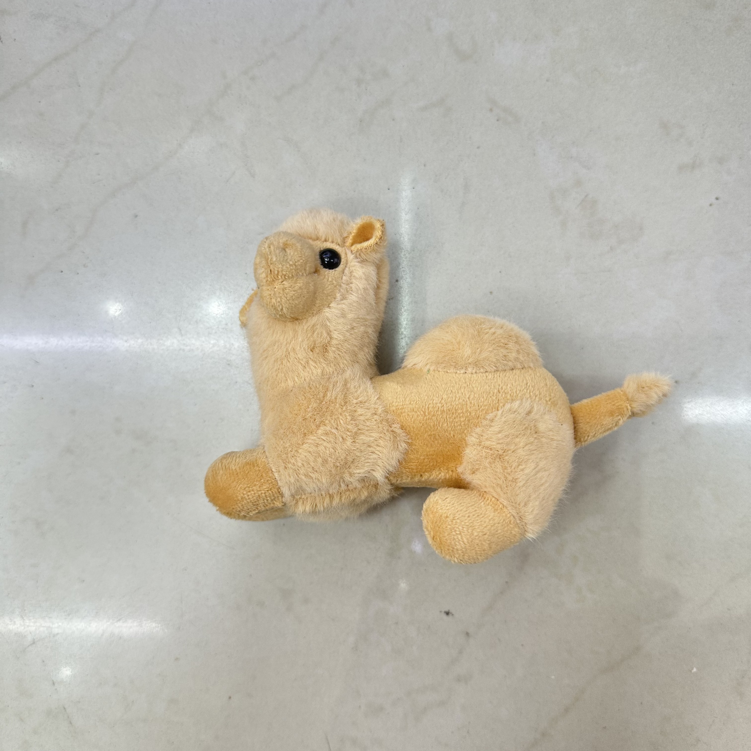 坐版骆驼沙漠骆驼文创毛绒玩具纪念品骆驼创意玩偶卡通周边挂件毛绒公仔挂件钥匙扣布偶挂件可爱装饰礼物夹娃娃机厂家直销详情7