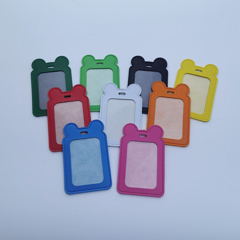 The factory supplies modern and simple student ID card name tag covers with ropes, multi-color dust-proof and fold-proof transparent name tag covers details Picture