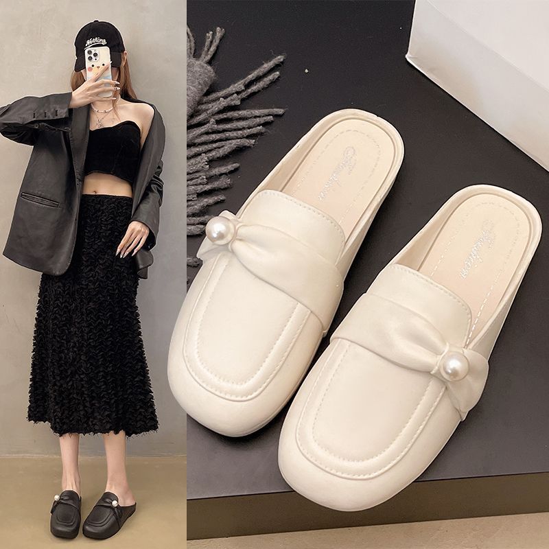 Round-toed semi-versatile red Korean women's flat bottom pearl women's flat spring sandals with a comfortable toe cap wholesale website new style shoes 404 details Picture