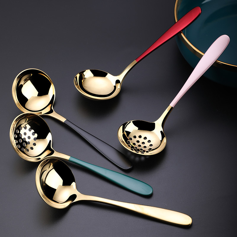 304 food-grade stainless steel soup spoon, household long-handled soup spoon, hot pot strainer, oil separator, popular and deep full figure