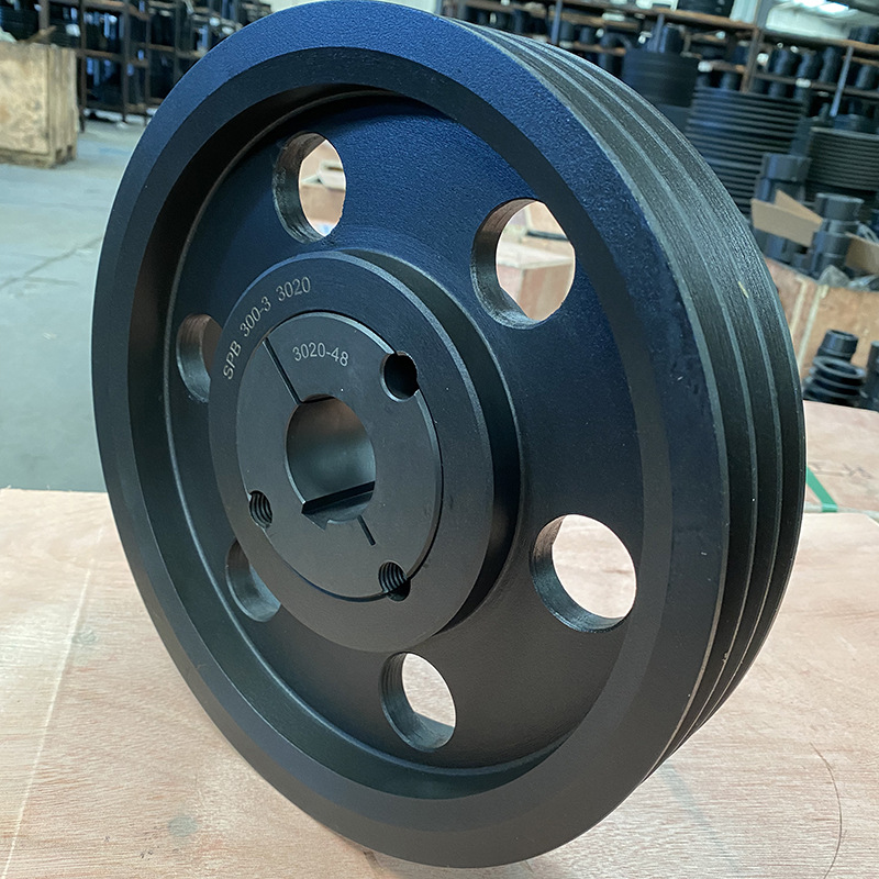 Custom-made conical sleeve type European standard pulley cast iron motor wheels SPB, SPP, SPC, SPZ, 3 slots, 4 slots and 5 slots details Picture