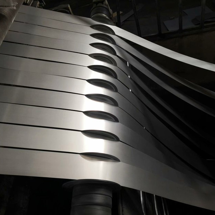 Guangdong DX51D+ZM aluminum-magnesium-zinc coated iron sheet is a corrosion-resistant, rust-proof and self-repairing zinc-aluminum-magnesium steel sheet for construction details Picture