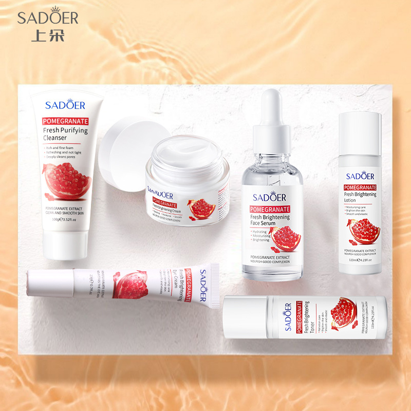 Cross-border export wholesale of SADOER Pomegranate Revitalizing Beauty Care Products Set, Hydrating Eye Cream and Face Cream in full English Item Picture