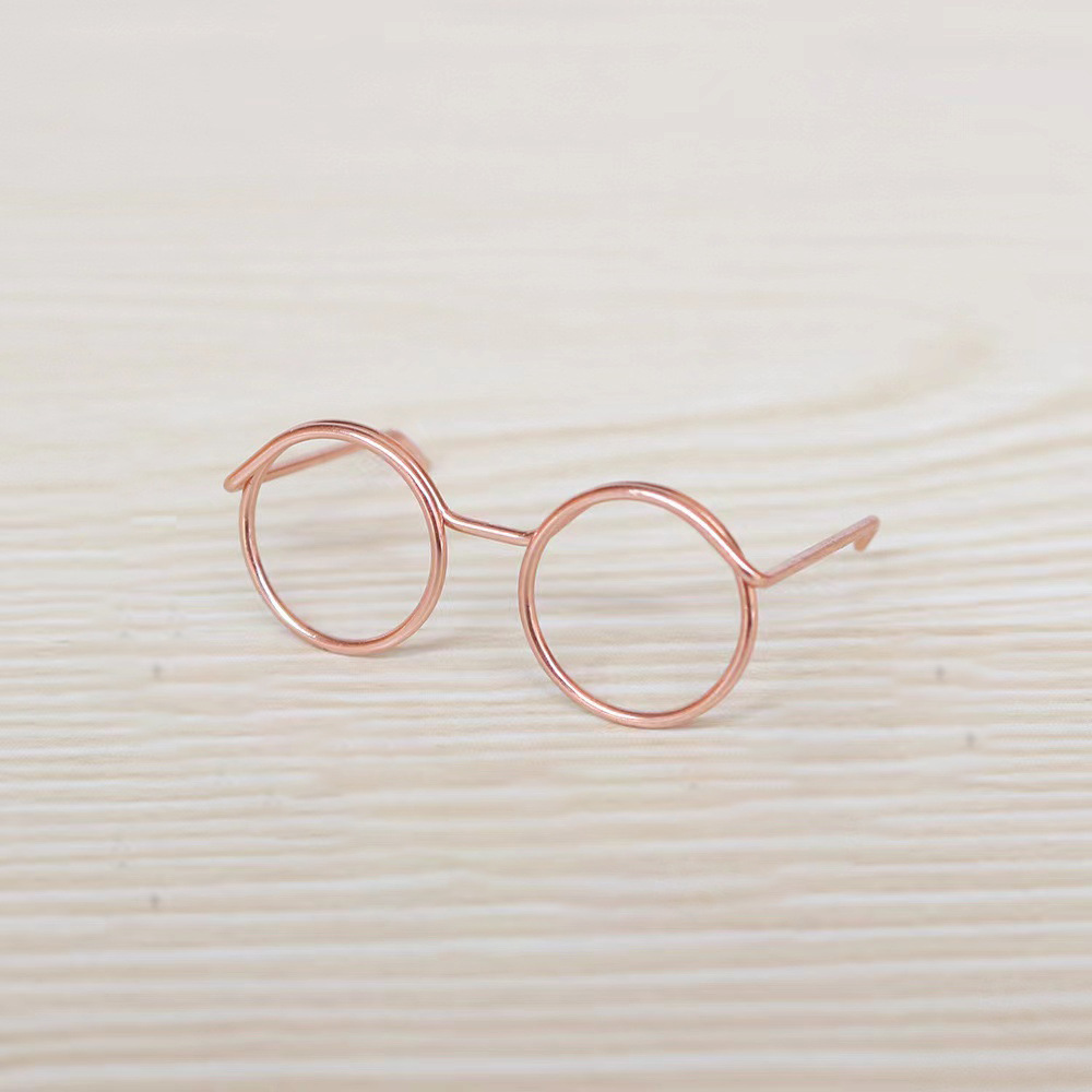 Doll mini glasses, 3-4-5 cm, small accessory glasses, plush toys, cat accessories, metal glasses frames Application Scenario