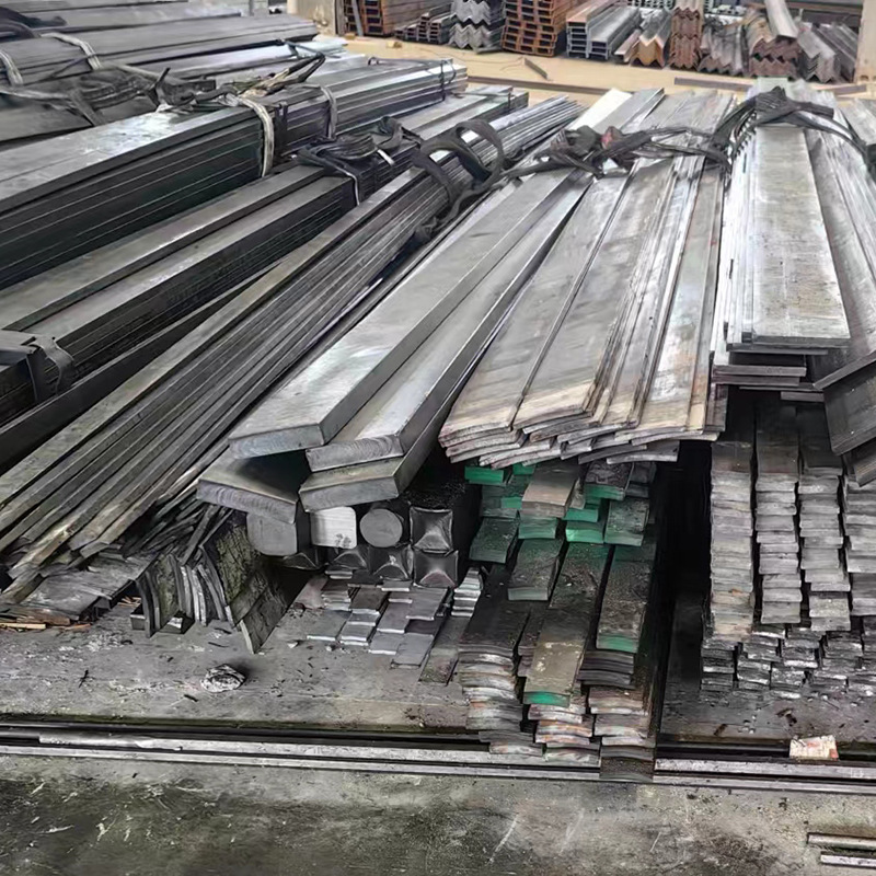 The manufacturer has cold-drawn flat steel and square steel in stock, A3 and 45#, which can be cut to fixed lengths. Cold-drawn flat iron and cold-drawn solid square steel are available Specification drawing