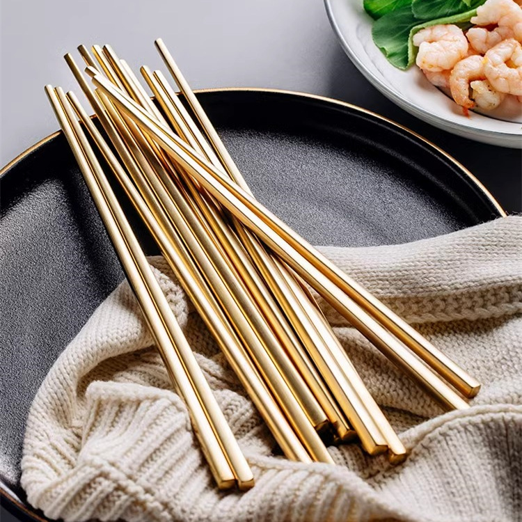 Nordic InS-style 304 stainless steel chopsticks, high-temperature resistant household chopsticks, square chopsticks, anti-slip metal chopsticks, single person hotel full figure