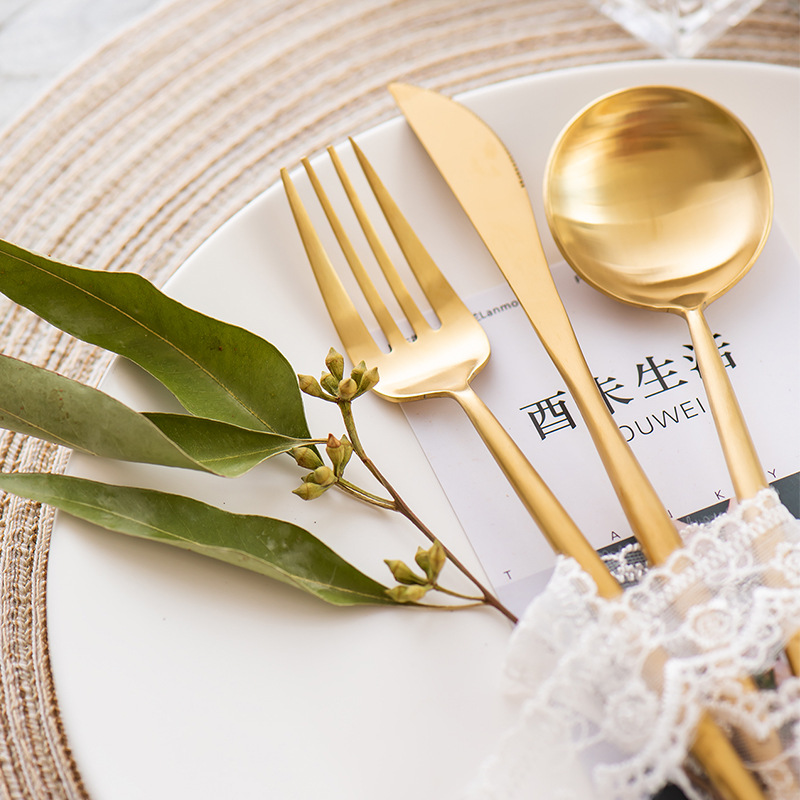 Portuguese internet-famous stainless steel tableware, gold-plated Western tableware, knives, forks, spoons, 304 stainless steel steak knives Specification drawing