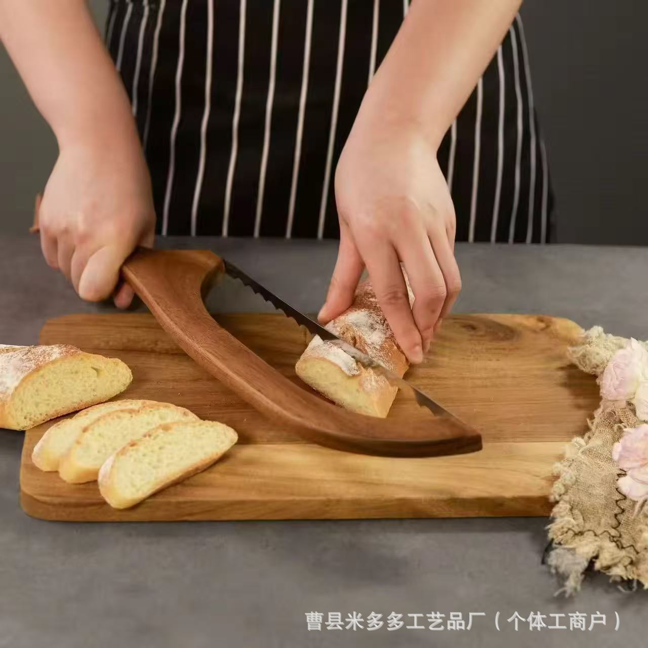 Wooden baguette slicer, bread sandwich slicer, simple toast saw, anti-bending bread cutter full figure