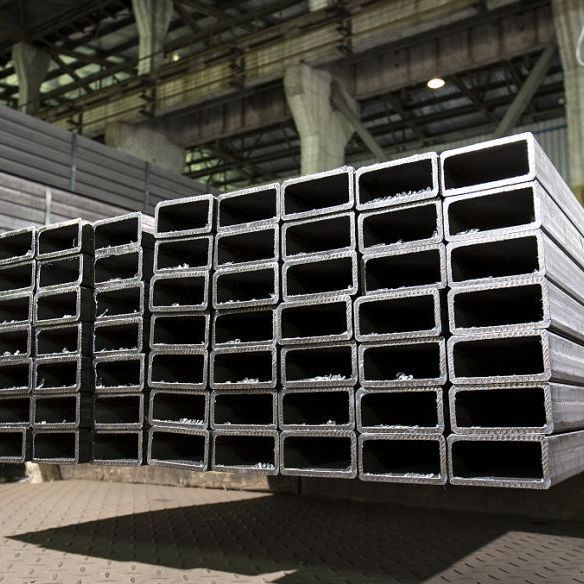Wholesale black square tube Q235B thick-walled square and rectangular tube structure, square tube in stock wholesale square tube Application Scenario