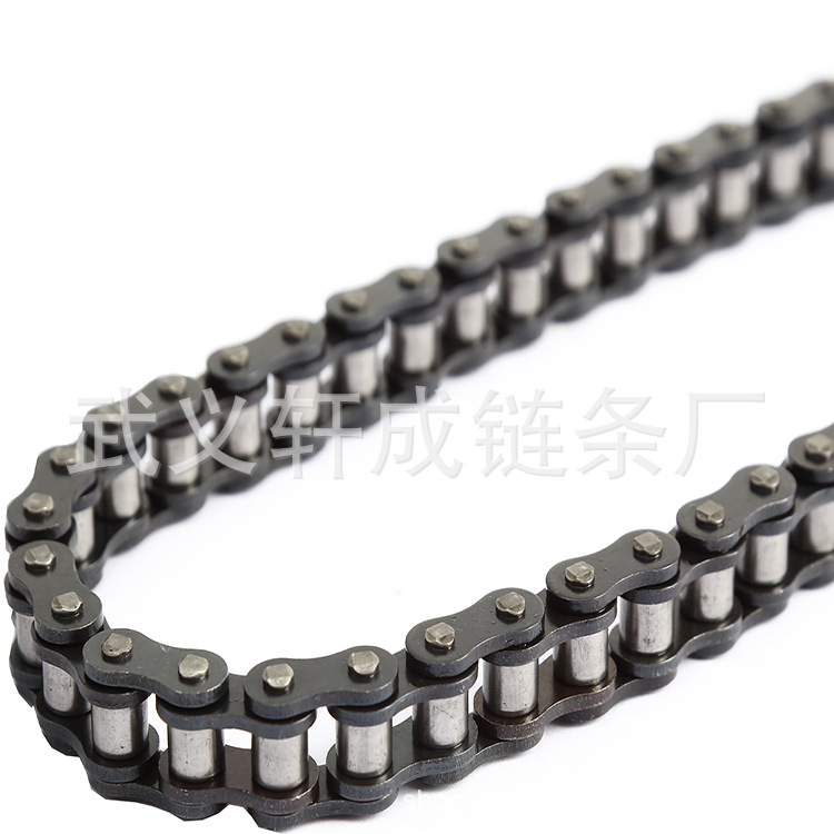 4 points 08B single-row roller chain industrial assembly line conveyor chain gear rack 428 motorcycle chain manufacturer Application Scenario