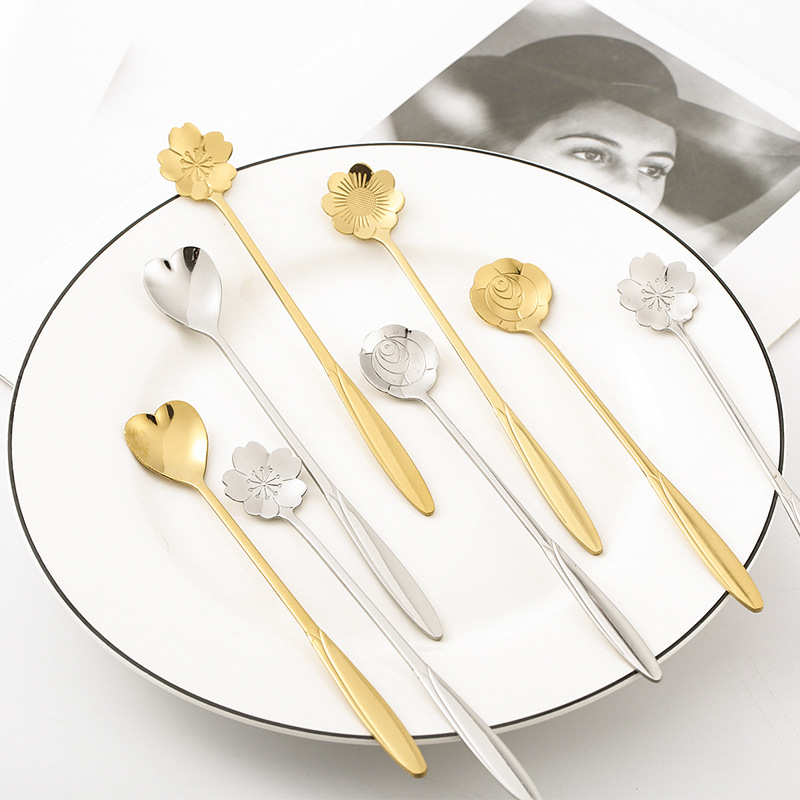 Creative cherry blossom long-handled titanium gold stainless steel spoon, Japanese tableware stirring rod, spoon, coffee spoon, stirring spoon full figure
