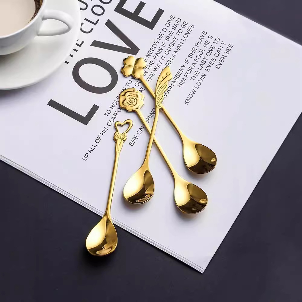 Creative four-leaf clover coffee spoon, 304 stainless steel, cute stirring spoon, dessert spoon, ins golden ice cream small spoon details Picture
