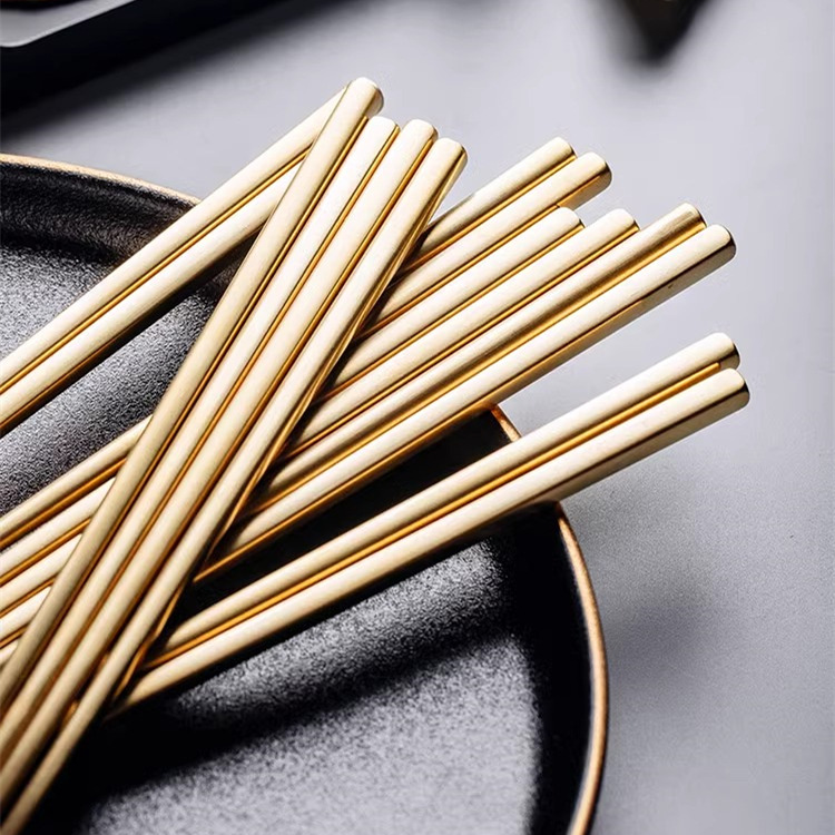 Nordic InS-style 304 stainless steel chopsticks, high-temperature resistant household chopsticks, square chopsticks, anti-slip metal chopsticks, single person hotel details Picture