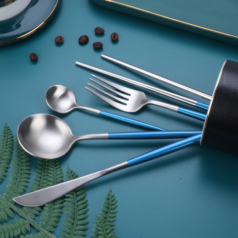 Wholesale of cross-border popular Portuguese 304 stainless steel tableware for hotels, restaurants, Western cuisine, steaks, knives, forks and spoons details Picture
