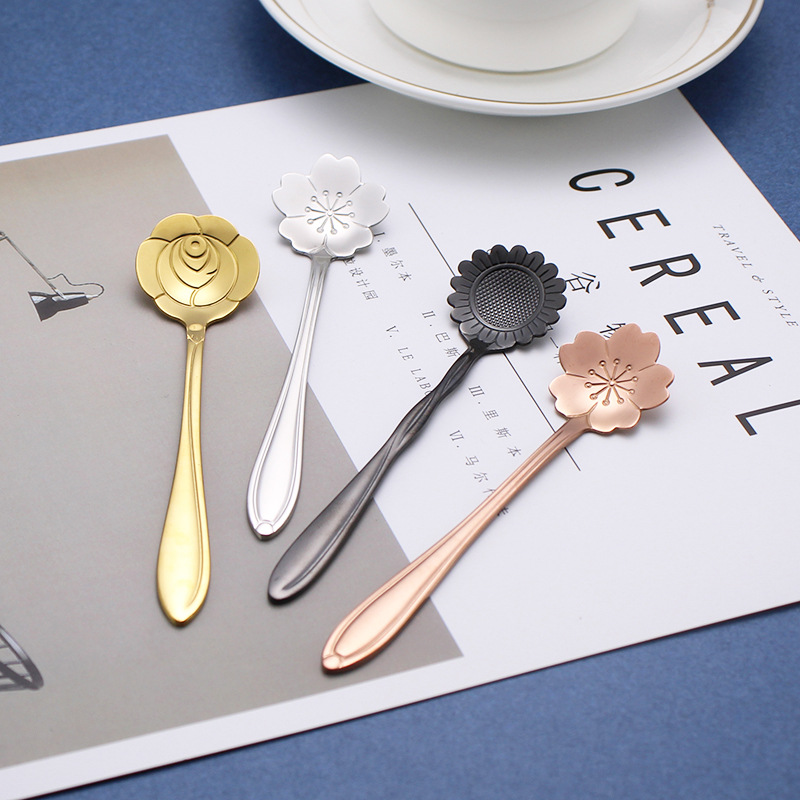 Wholesale Japanese creative cherry blossom stainless steel coffee spoons, flower-shaped mixing spoons, titanium gold spoons, ice cream spoons as gifts full figure