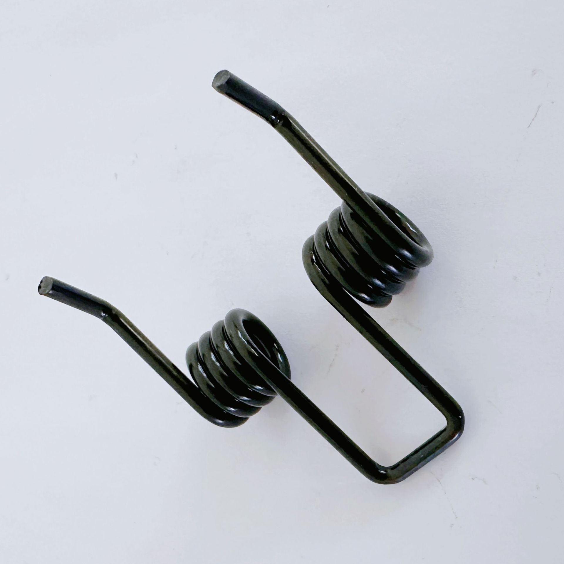 Special torsion spring trailer for camp vehicles, folding vehicle torsion spring spring manufacturer, double torsion spring Specification drawing