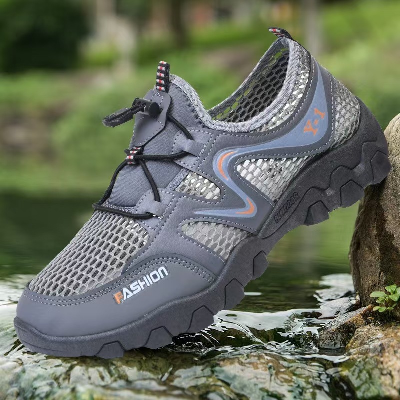 Summer breathable mesh shoes, casual men's hollowed-out hole shoes, outdoor hiking shoes, casual sports versatile men's shoes, export batch Specification drawing