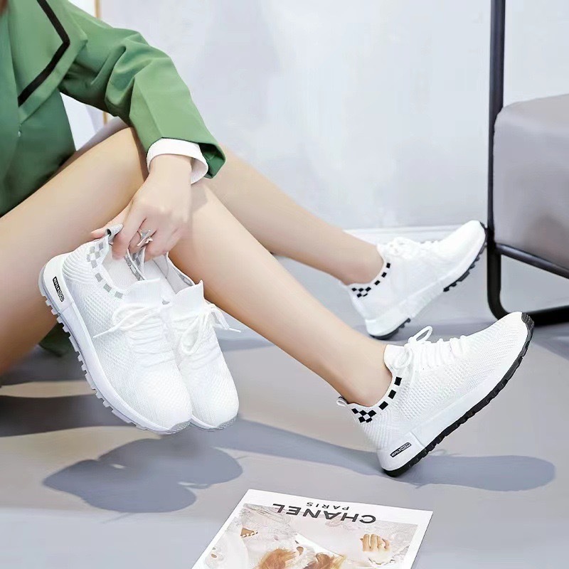 Women's shoes 2024 new style versatile white sneakers, net shoes, casual shoes, children's flying weaving breathable sports shoes, factory wholesale shoes details Picture