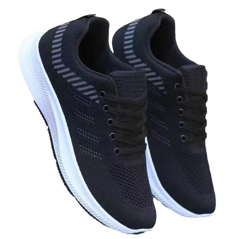 The 2025 new style of mesh fabric men's casual sports shoes, soft-soled and lightweight flying fabric running shoes, and men's student shoes are bestsellers in foreign trade Item Picture