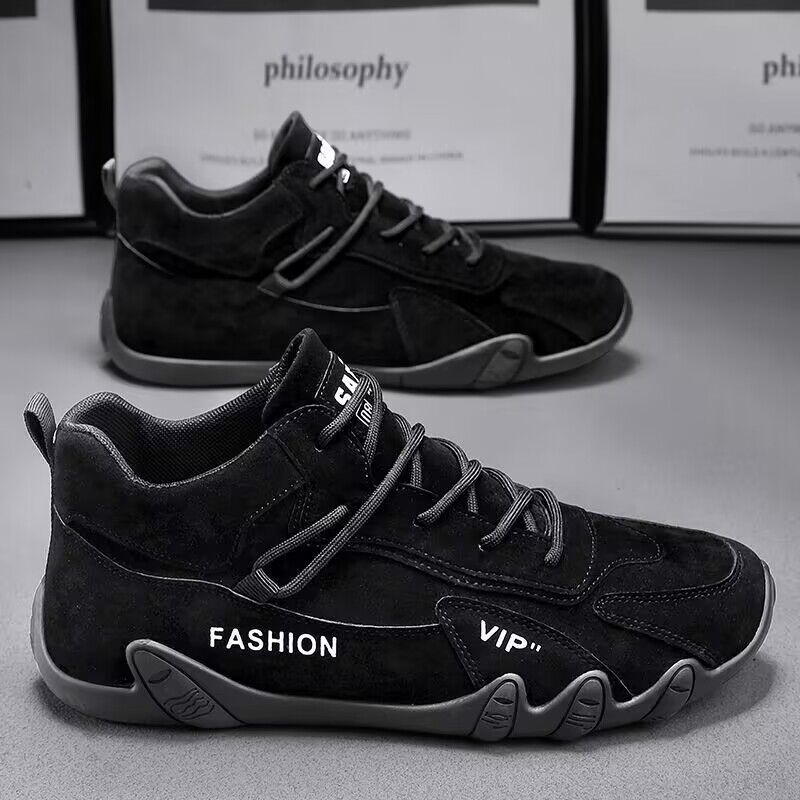 Summer new breathable work shoes for men, lightweight and anti-slip work shoes, sports board shoes for men Application Scenario