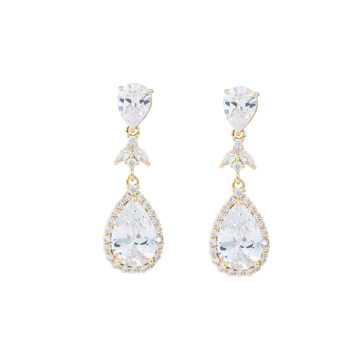 Xuhui brand exquisite and light luxury copper plated with real gold and set with zircon 925 silver needle, luxurious water drop, fashionable and elegant stud earrings Application Scenario