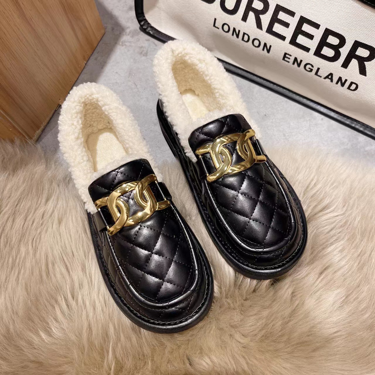 Doudou Shoes Women's autumn and winter new style cotton shoes with fleece warmth woolen shoes Korean version winter women's shoes manufacturer wholesale details Picture