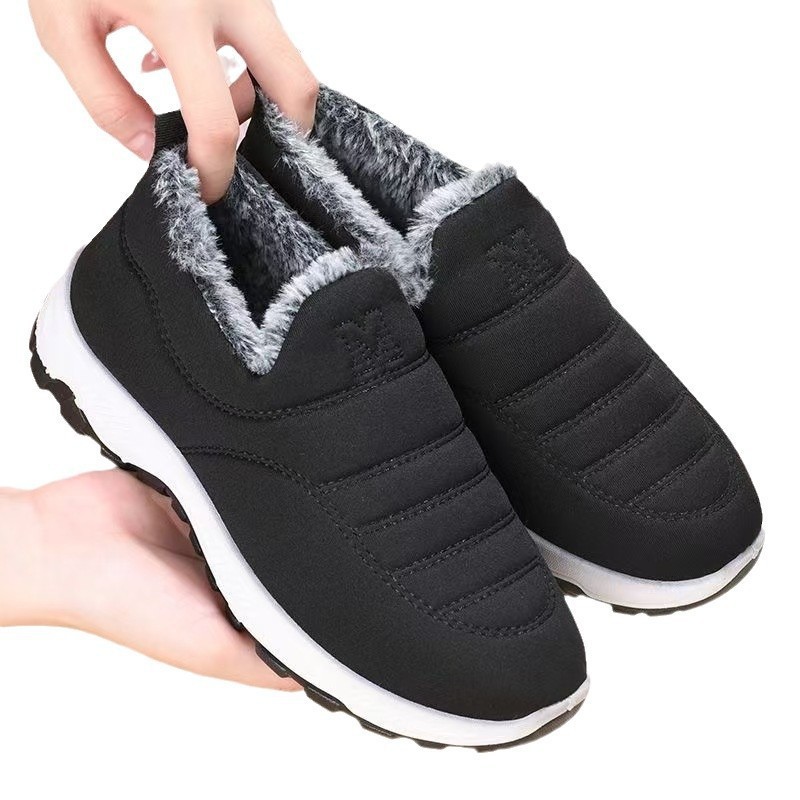 Old Beijing cloth shoes, men's winter fleece and thickened warm cotton shoes, casual and comfortable walking shoes, men's anti-slip cotton shoes Item Picture