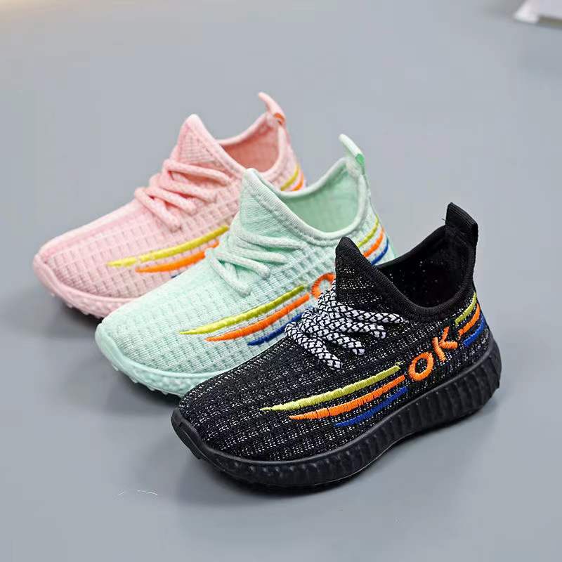 Wholesale of new summer 2024 Coconut shoes, breathable soft-soled sports shoes and low-top girls' casual shoes details Picture