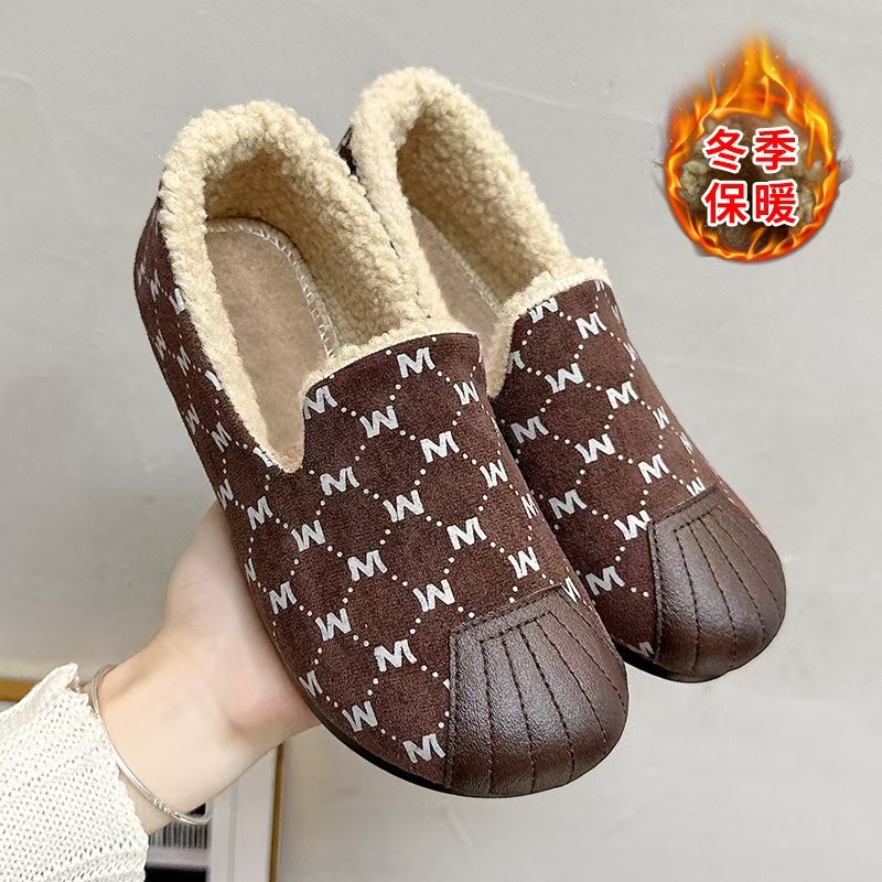 The new winter 2024 fashionable and warm woolen bestseller is a casual and versatile women's cotton shoe with thickened and fleece added Specification drawing