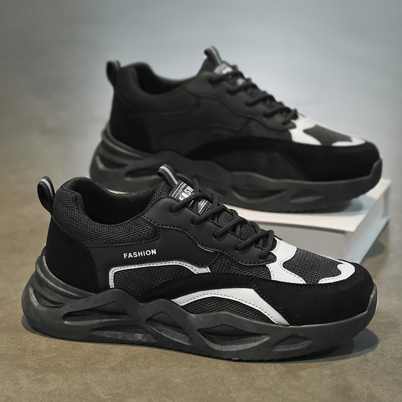 New breathable work safety shoes for men in spring, trendy and versatile thick-soled anti-slip sports shoes, casual dad shoes for men full figure