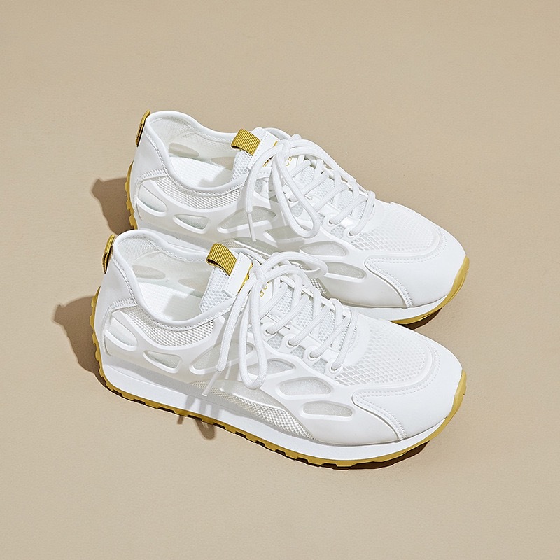 Women's shoes 2025 New versatile white sneakers, net shoes, casual shoes, children's flying woven breathable sports shoes, cross-border wholesale for foreign trade full figure