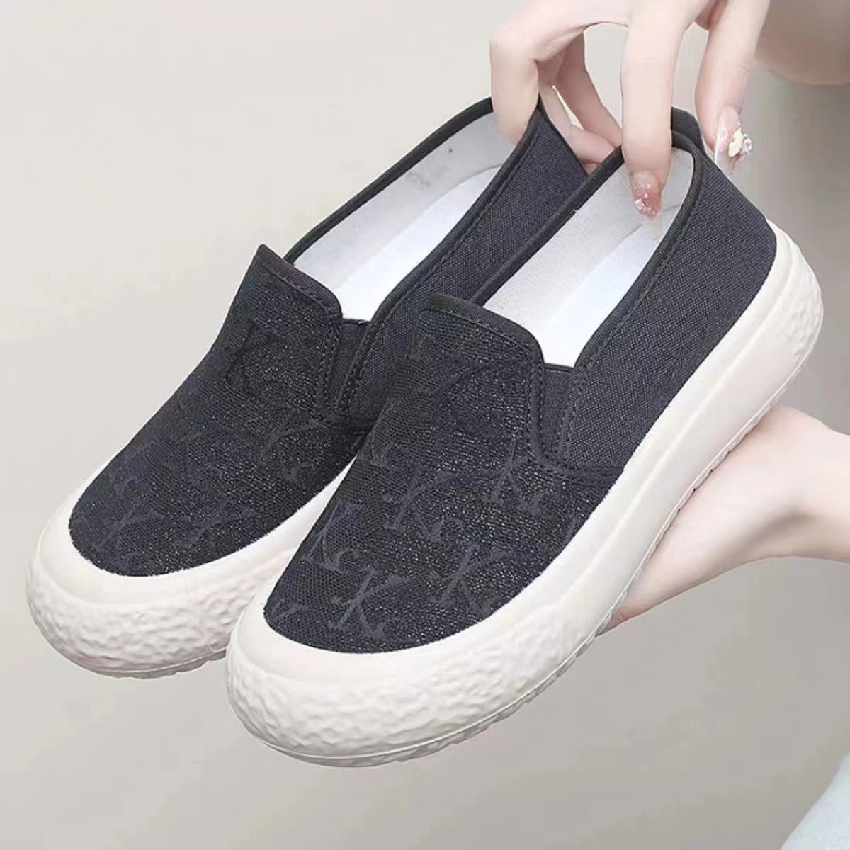 Casual shoes for women 2024 new style, one-step lazy shoes, soft-soled women's shoes, versatile and breathable fisherman shoes for women, export consignment Application Scenario