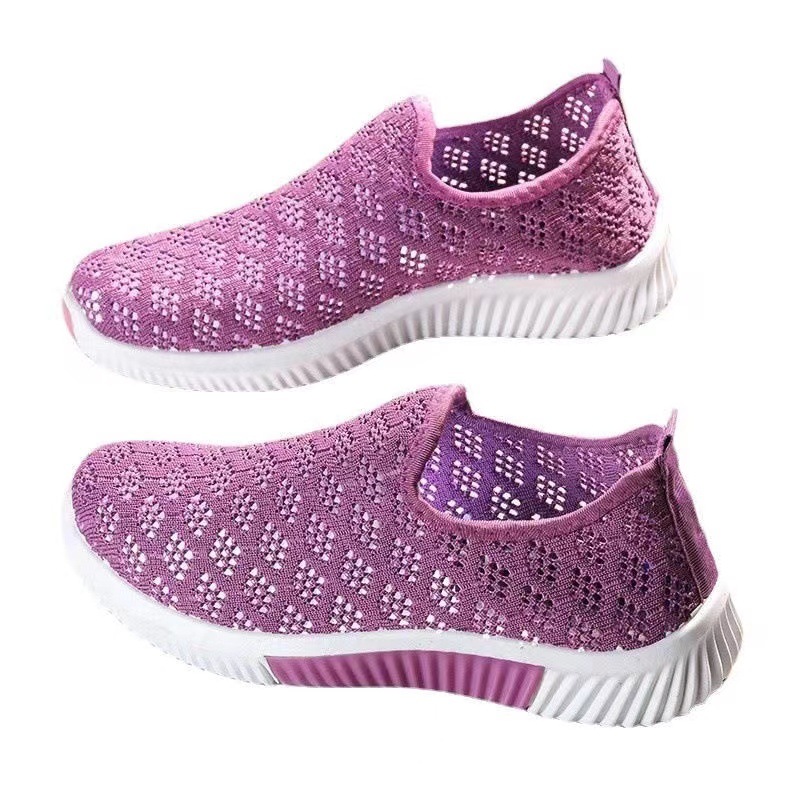 One-piece consignment delivery of new summer cloth shoes, flat perforated women's net shoes, sports casual shoes, comfortable flat shoes, mom shoes Item Picture